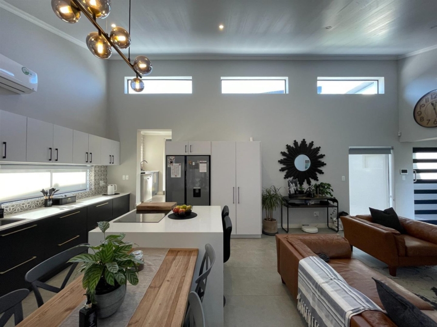3 Bedroom Property for Sale in Island View Western Cape